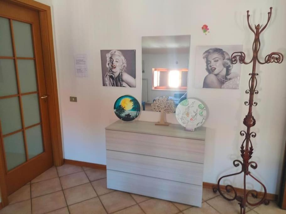 B&B Via Roma N. 12 Valfabbrica Buitenkant foto