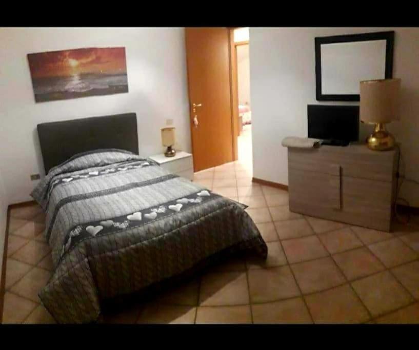 B&B Via Roma N. 12 Valfabbrica Buitenkant foto